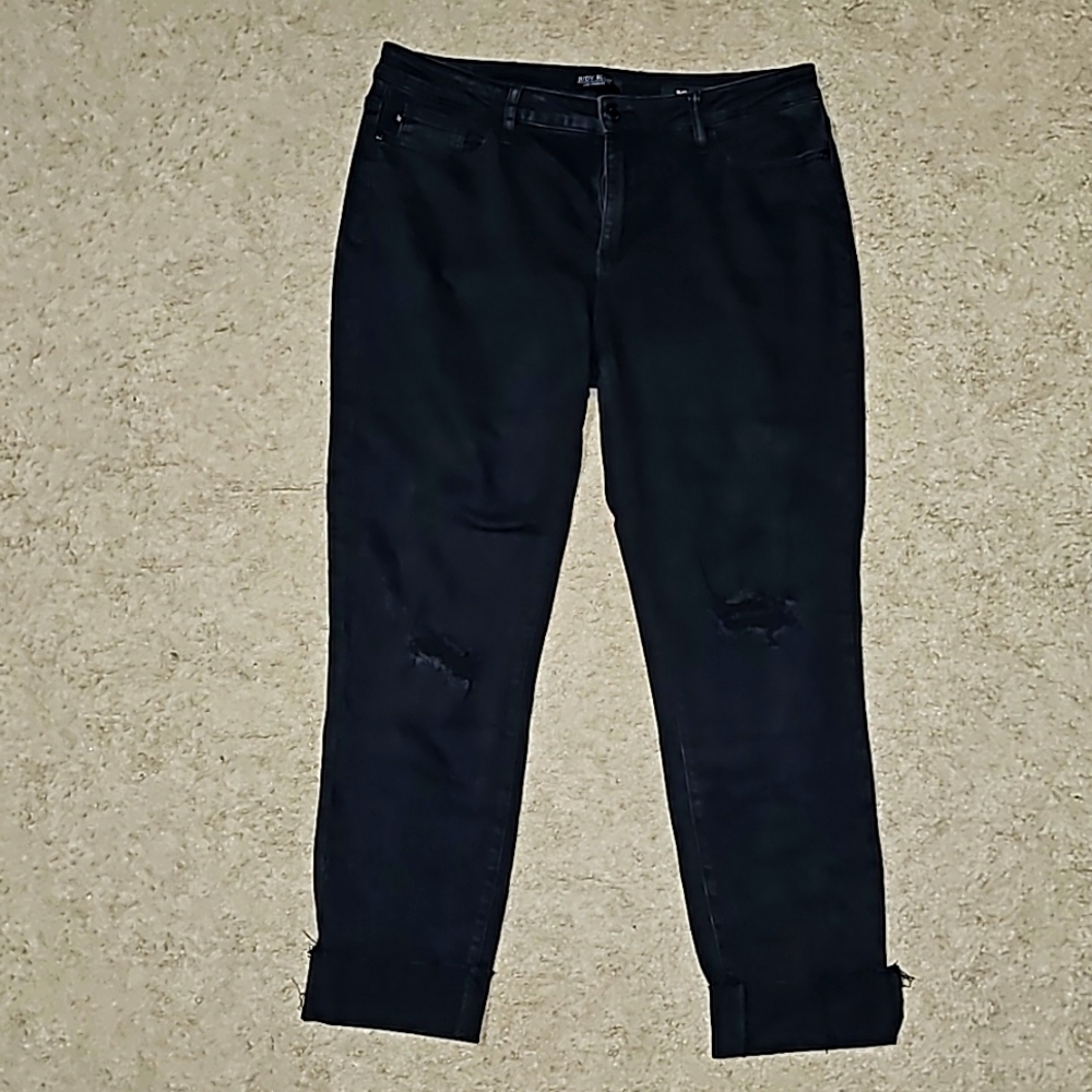 EUC Black Distressed with Cuff Judy Blue Jeans